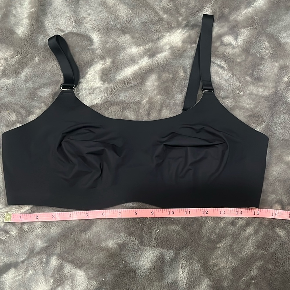Knix catalyst adjust bra